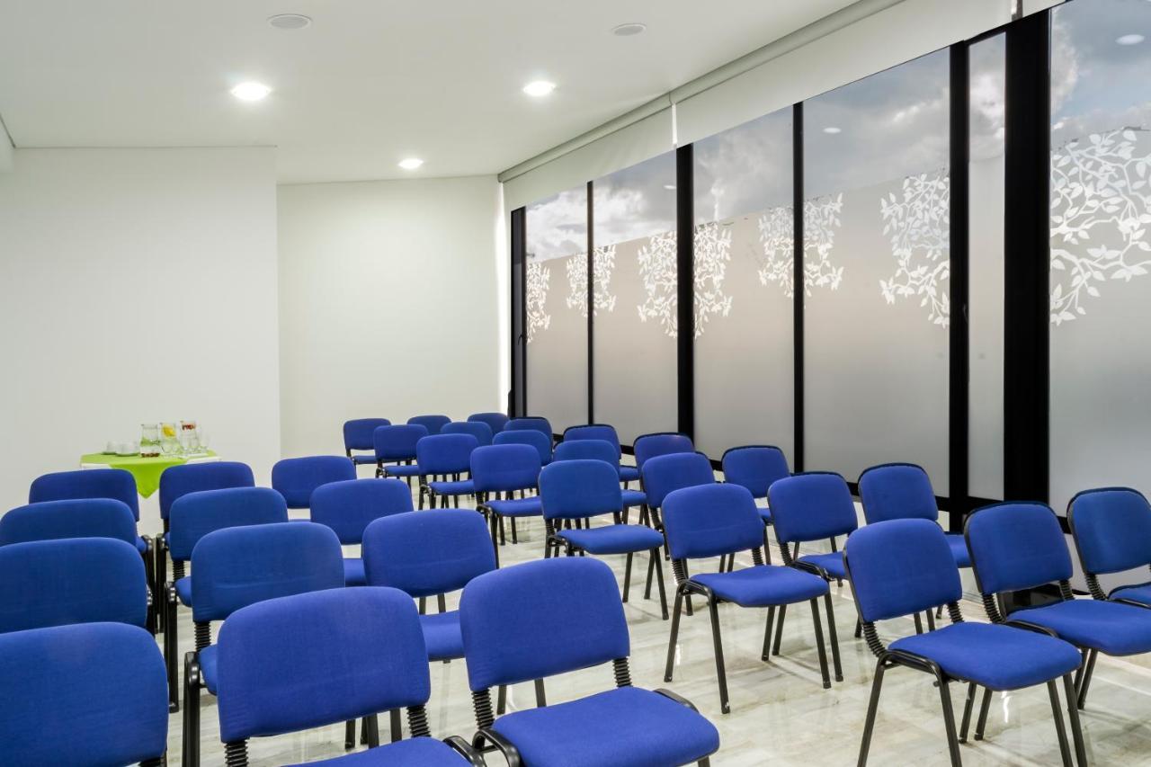 בוגוטה Hotel Regency Boutique La Feria מראה חיצוני תמונה